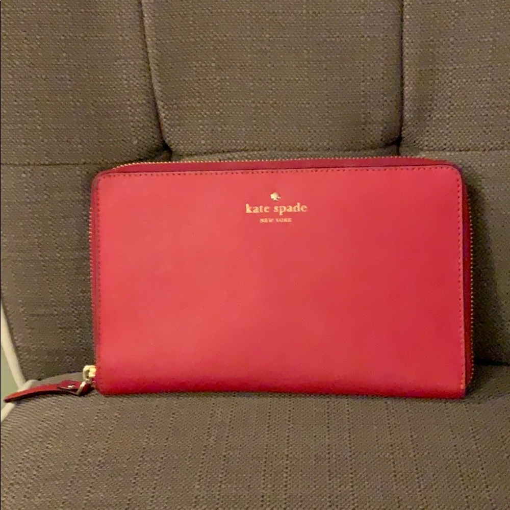 Kate Spade Travel Wallet
